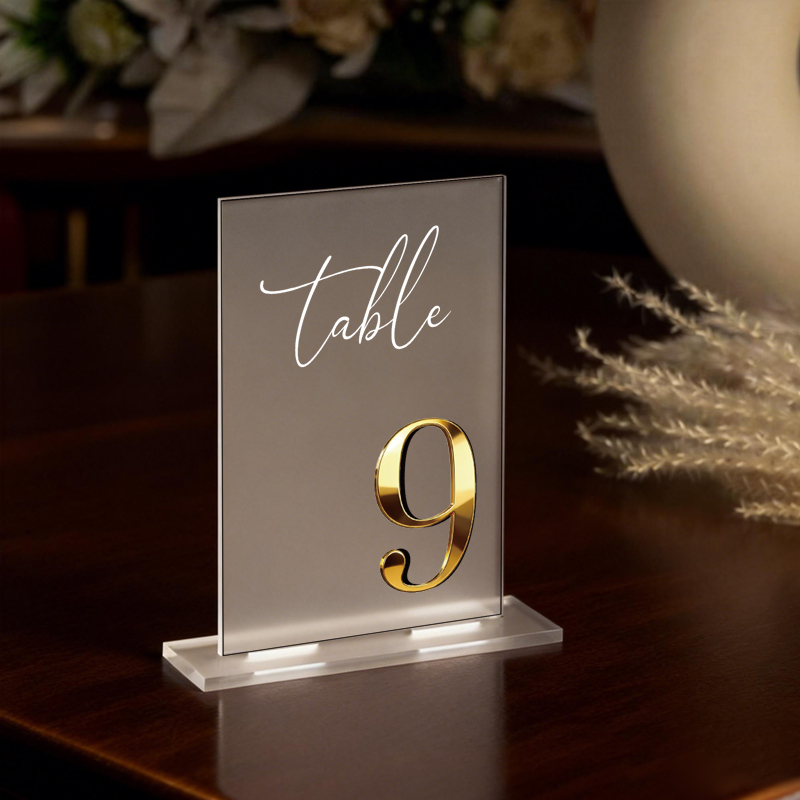 アクリル製テーブルナンバー ウェディングテーブルナンバー装飾 - Table Number Gold のレビューと価格