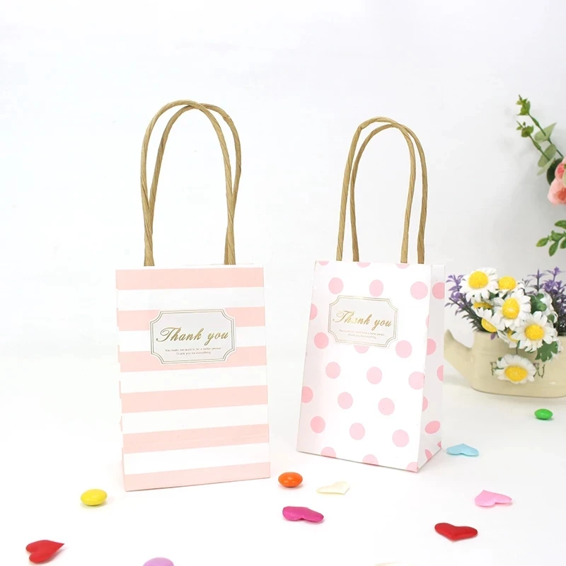 ハンドル付きの紙製ギフトバッグ,ストライプまたはポイント,ゲ - Wedding Supply List のレビューと価格